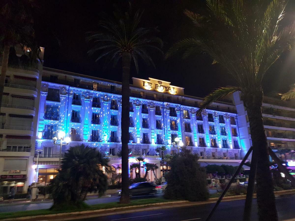Les Palmiers A 700M De La Mer Nizza Exterior foto